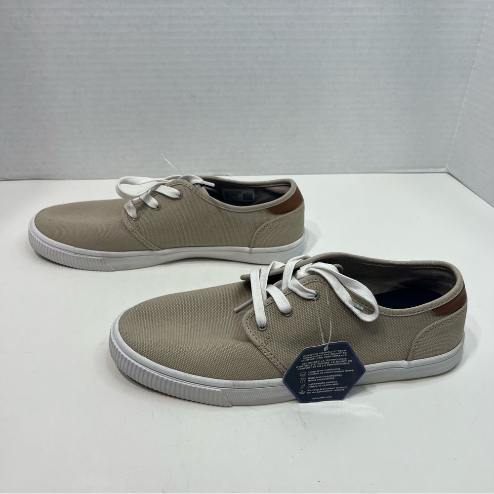 TOMS Ortholite canvas shoes Men’s size 8.5 NWT